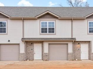 940 Britton Springs Rd #105, Clarksville, TN 37042