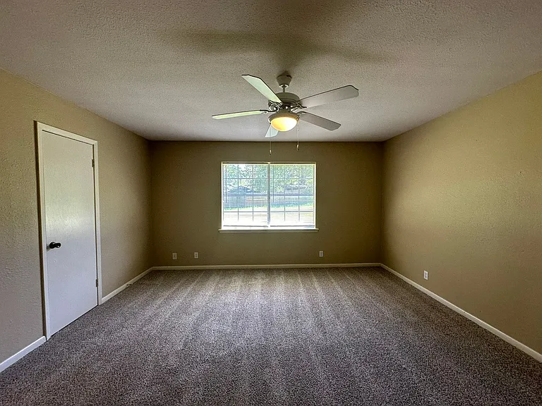10503 Flintridge Cir — Photo 15