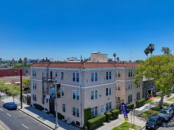 672 N Kenmore Ave #107A, Los Angeles, CA 90004