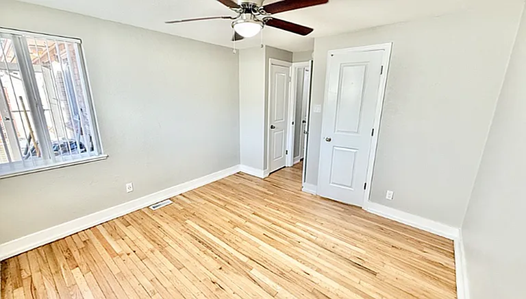 Bright and airy room