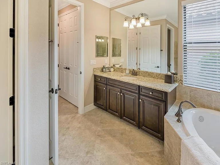 9491 Piacere Way — Photo 14