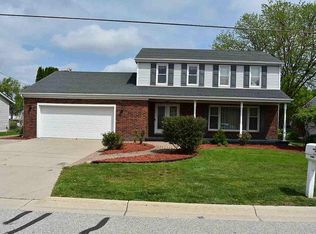 2837 Riverwood Ct, Port Huron, MI