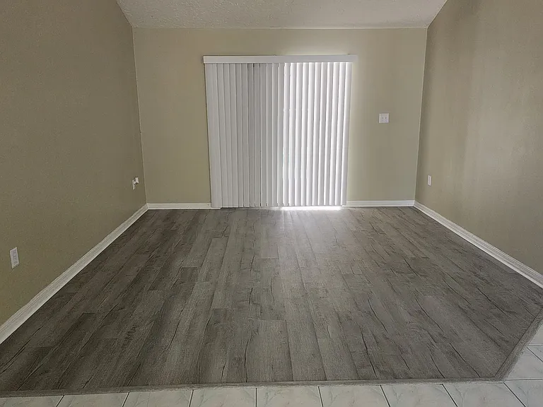 365 Island Oaks Pl — Photo 17