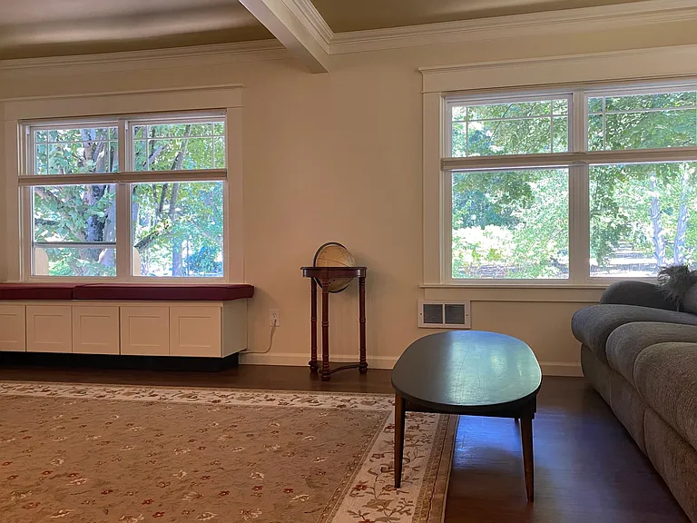 2707 California Ave SW #200 — Photo 3