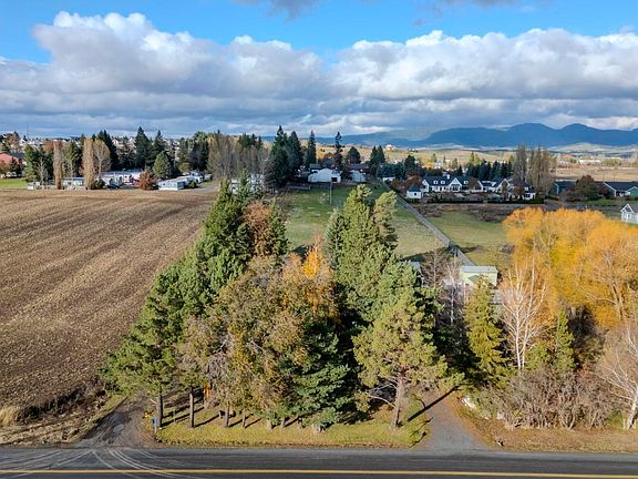 2nd image of 3240 E Palouse River Dr