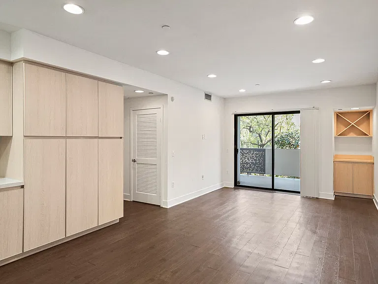 Spacious Living Room Spaces