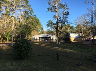 9418 Hammock Rd, Elberta, AL 36530