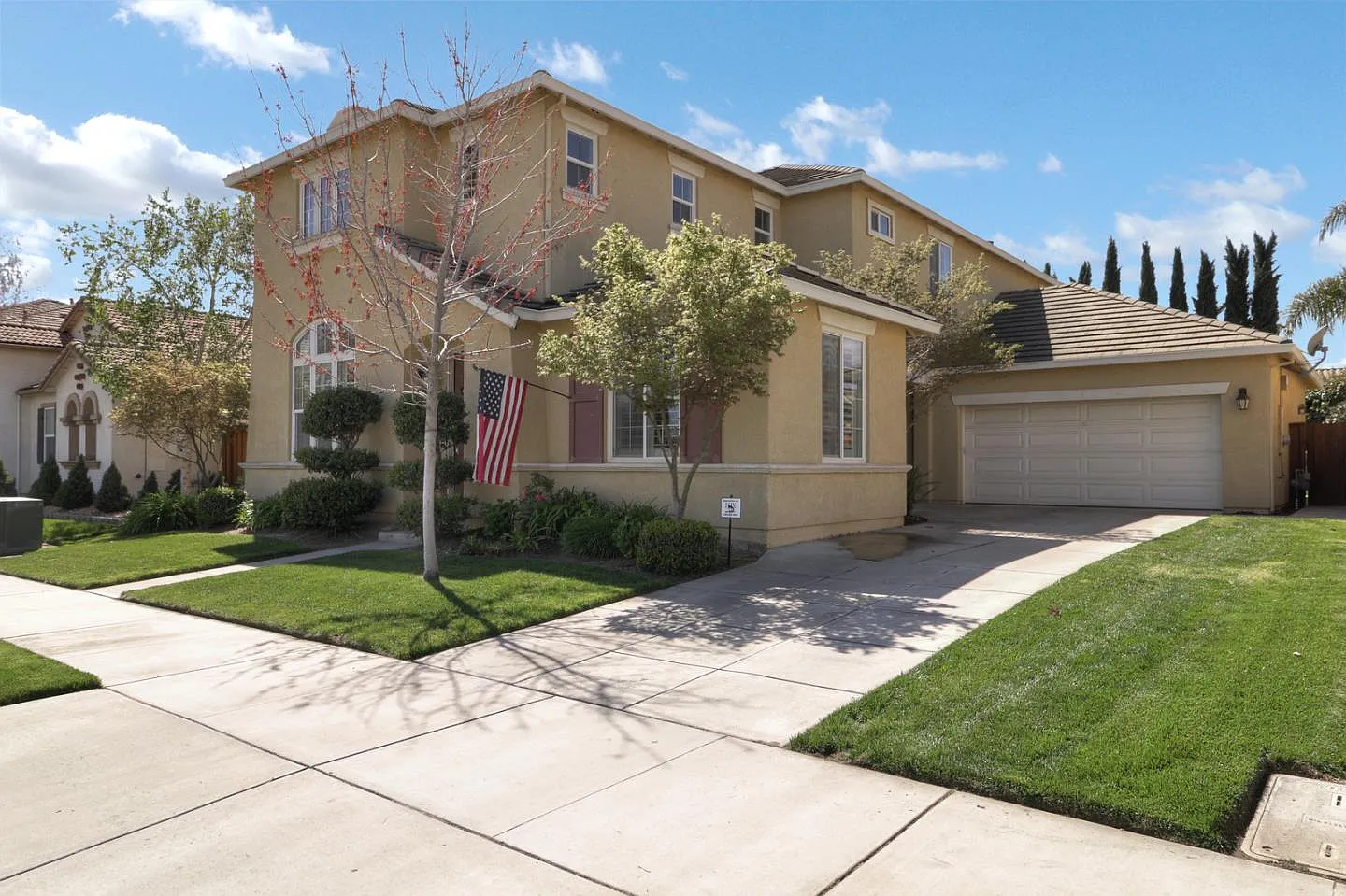 2360 Tori Way photo 1