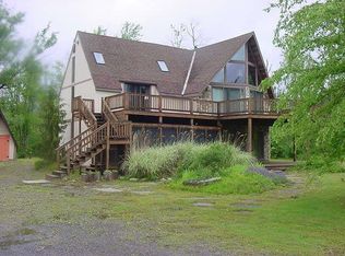 5885 Whitney Bay Rd, Mayville, NY 14757