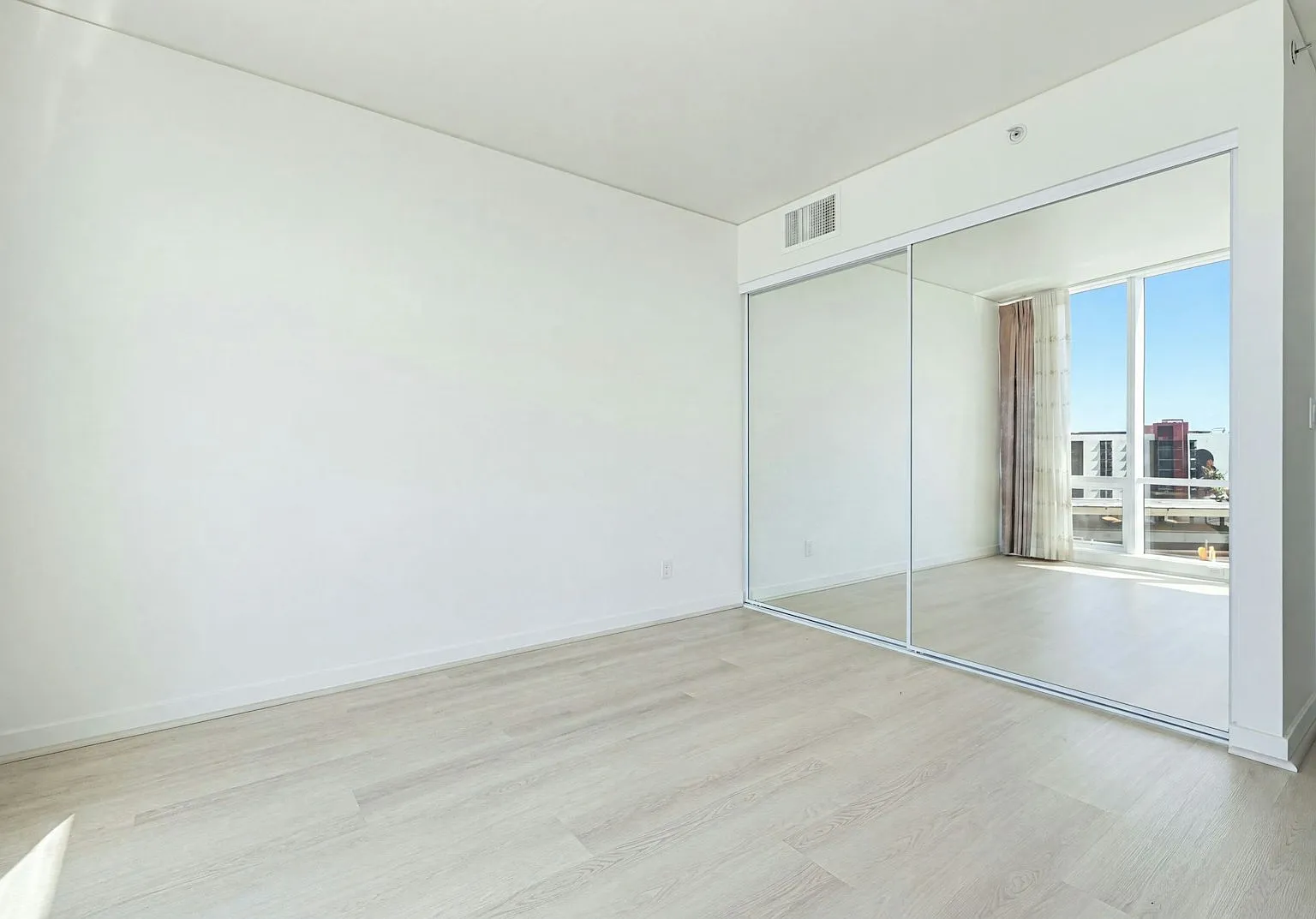 1288 Kapiolani Boulevard, Unit 1104 — Photo 3
