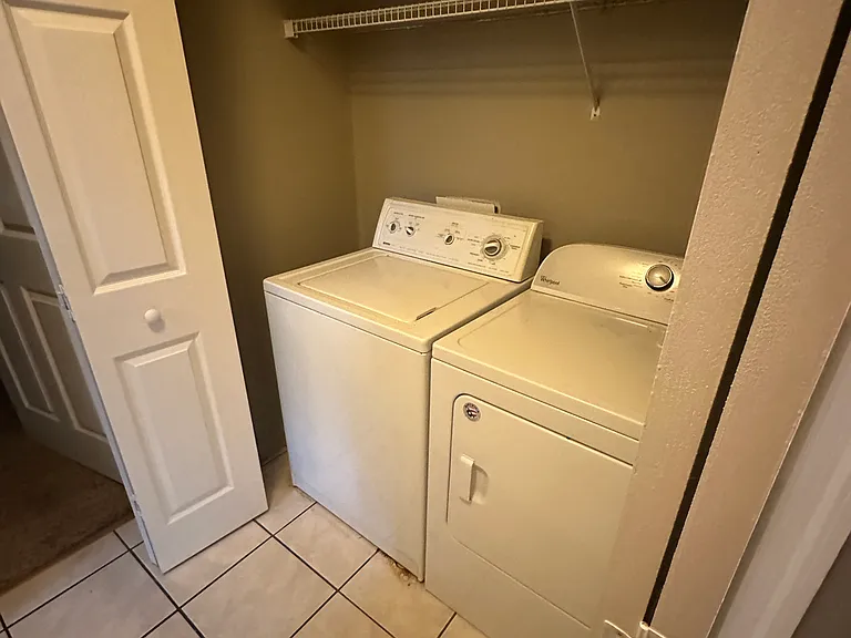 Ashburn Hills Townhomes — Photo 7