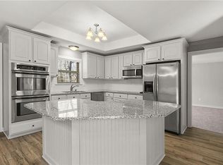 602 NW Park Dr, Bentonville, AR 72712