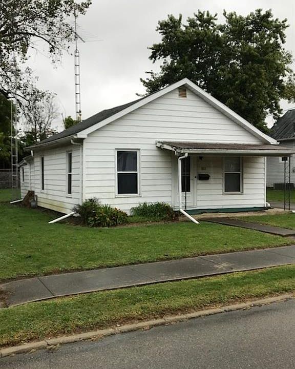 1st image of 382 W Lincoln Ave