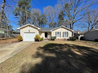 7128 Calamar Dr, Fayetteville, NC 28314