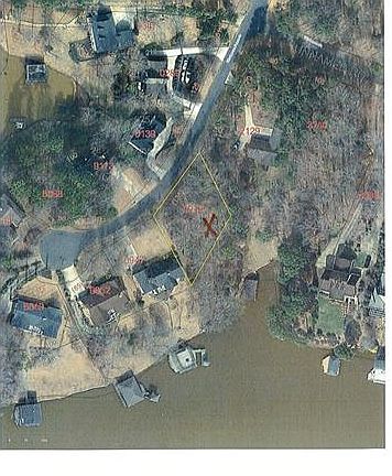 2nd image of 199 Windemere Pointe Dr #17