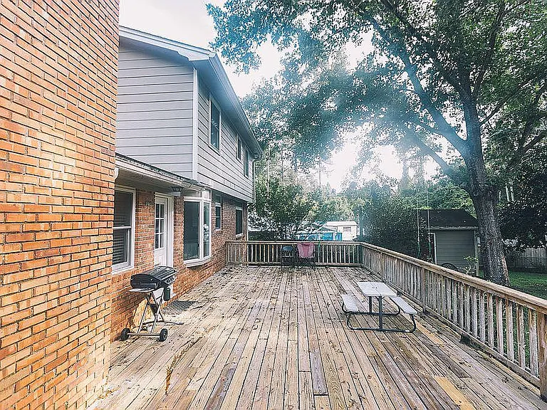 3030 Stillwood Ct — Photo 8