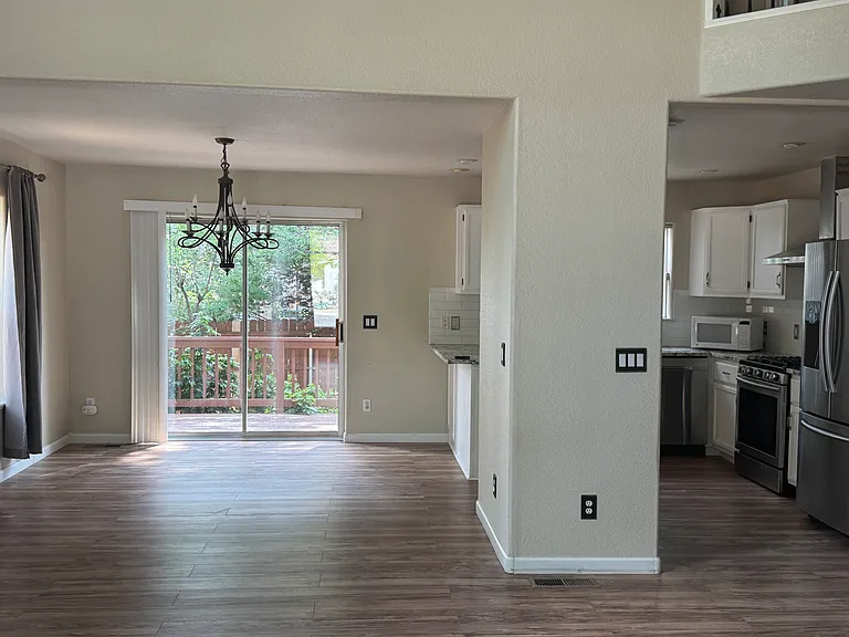 2559 S Rocking Horse Ln — Photo 24