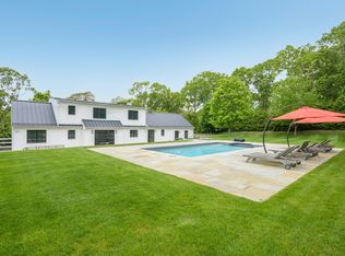 14 Atterbury Rd, Southampton, NY 11968
