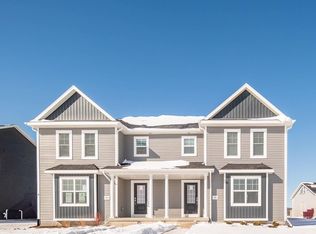 1662 Happy Trails Rd, Verona, WI 53593