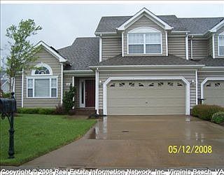 1st image of 105 Saratoga Pl