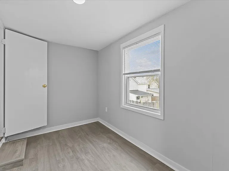 55-57 Rose St — Photo 12
