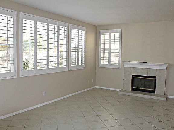 3rd image of 2696 W Canyon Ave