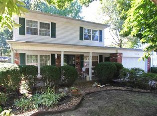 428 Sunset Dr, Edwardsville, IL 62025