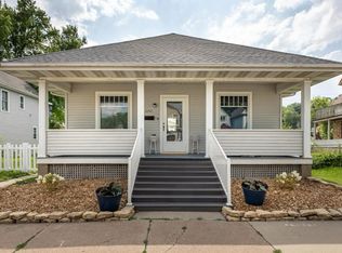 2747 Jackson St, Dubuque, IA 52001
