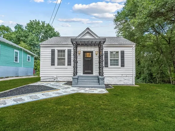 1035 Astor Ave SW, Atlanta, GA 30310