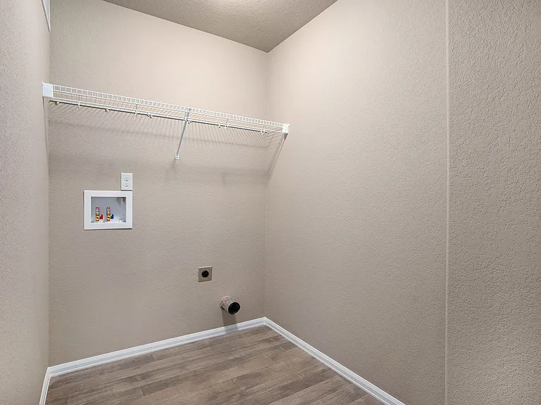 7680 Spruce Pine Grv — Photo 4