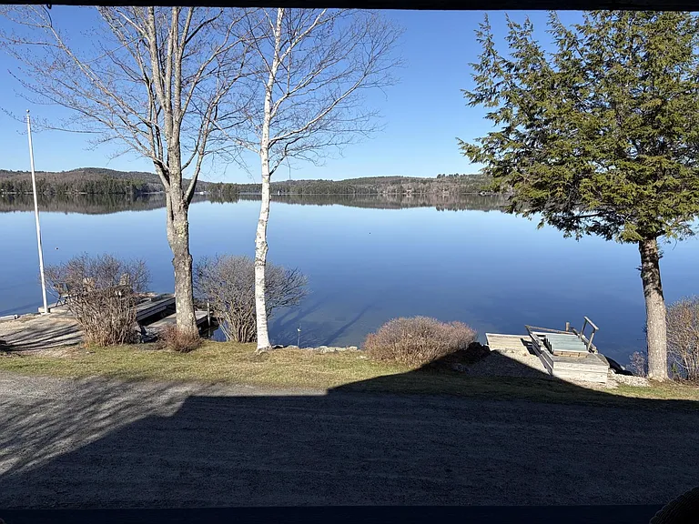 9 Lakeside Rd — Photo 16