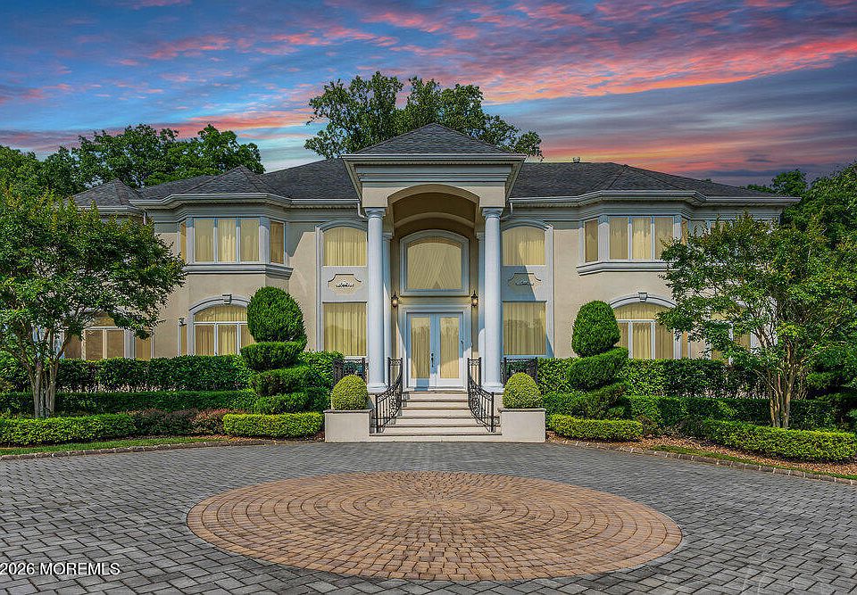 1st image of 1 Embry Farm Road