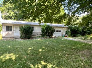 508 Howard Rd, Greenwood, IN 46142