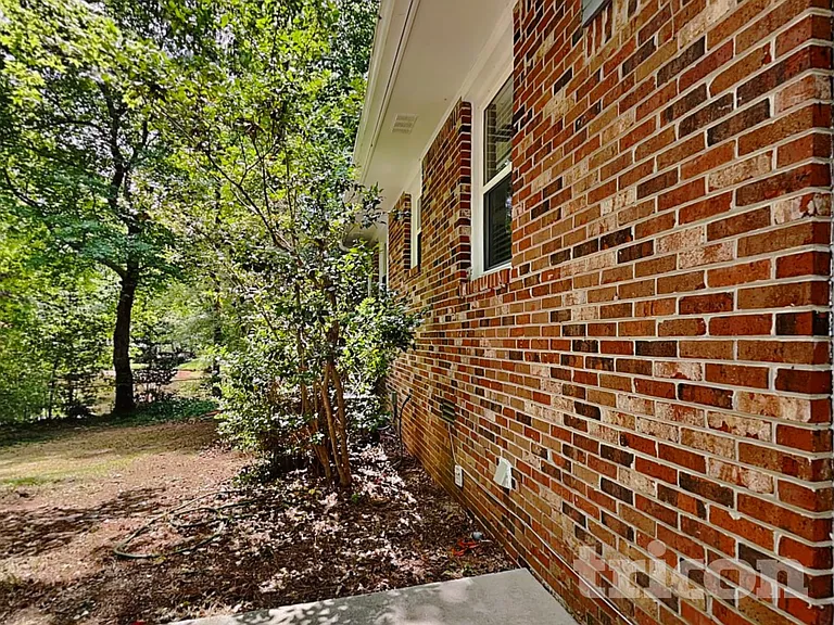3319 Old Salem Rd SE — Photo 20