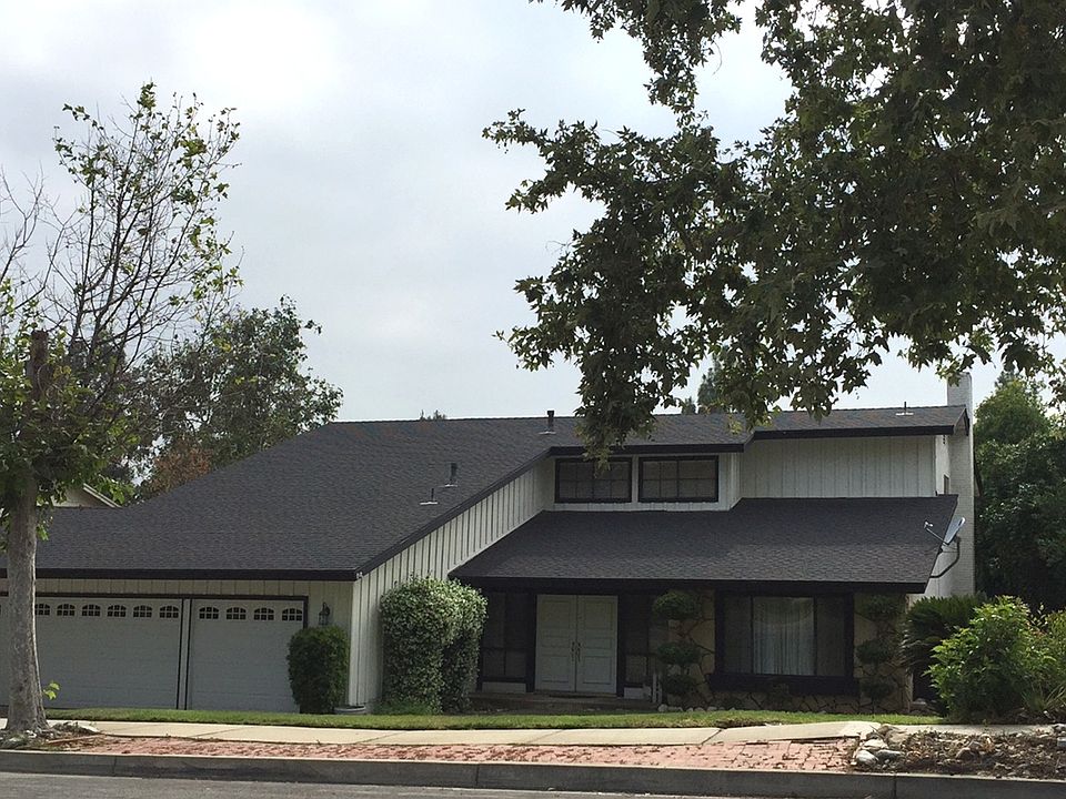 1st image of 2451 Bonnie Brae Ave