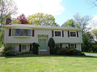 348 Beardsley Rd, Shelton, CT 06484