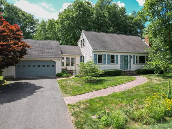 48 Candlewood Lane, Southington, CT 06489