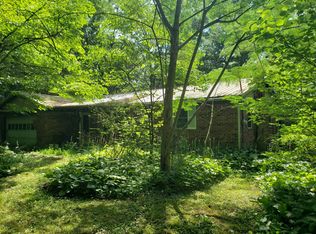 7257 Locust Lake East Dr, Spencer, IN 47460