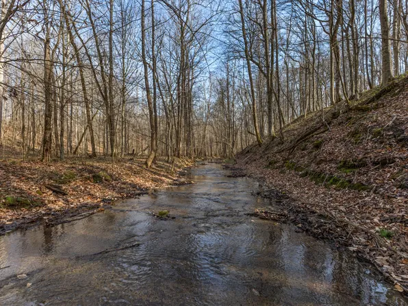 22 Lockridge Ln, Ashland City, TN 37015