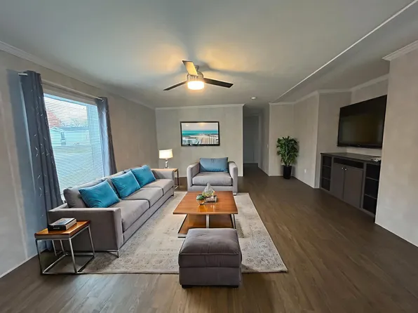 11429 Harbor Cv #52, Fenton, MI 48430