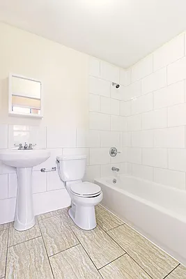 Rented by Bold New York | media 22