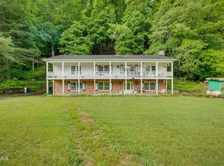 102 Hidden Valley Rd, Bristol, TN 37620