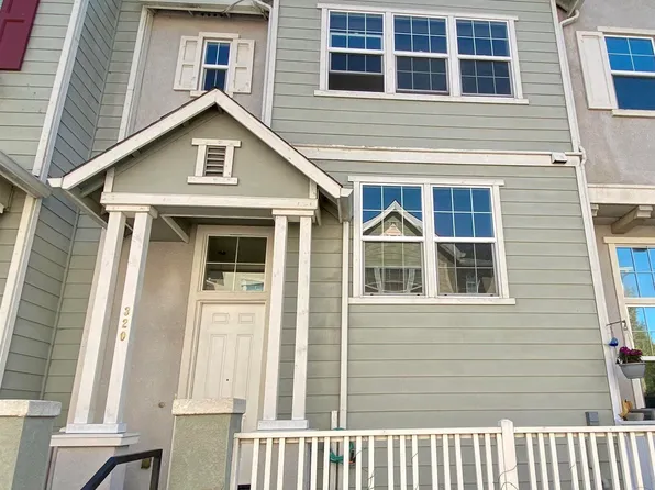 320 Summer Ln, Richmond, CA 94806