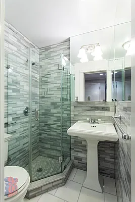 Rented by Centennial Properties NY | media 8