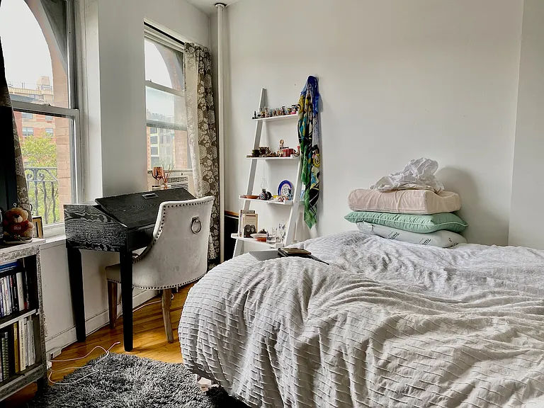 206 Saint Nicholas Ave #4-N — Photo 3