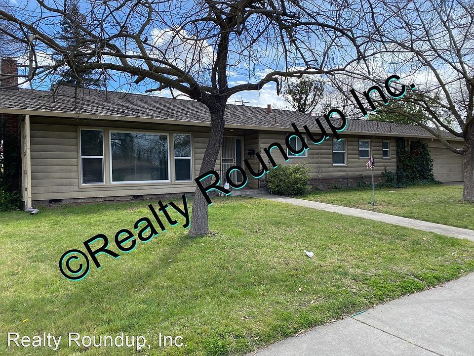 1st image of 1306 W Benjamin Holt Dr
