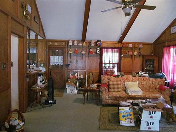5th image of 241 Eastern Valley Ln