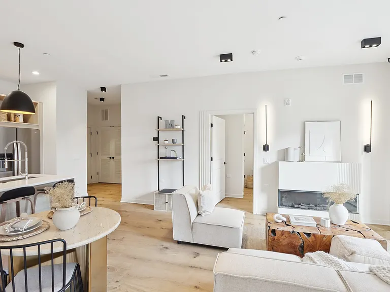 The Grove Residences — Photo 21