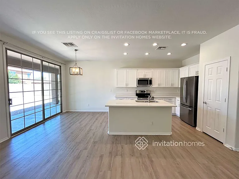 16042 W Hualapai St — Photo 7