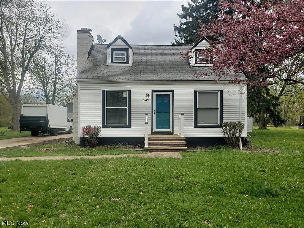 5619 Bartlett Rd photo 1